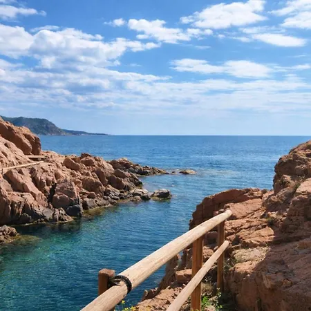 Cala Paradiso توسا ذي مار